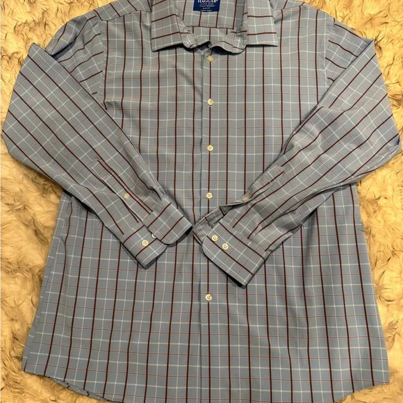 Haggar Blue Dress Shirt with Pinstripes and Tailored Fit - Picture 2 of 4